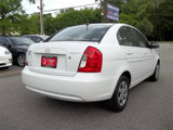 Used 2009 Hyundai Accent GLS image 3