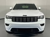 Used 2019 Jeep Grand Cherokee Altitude image 2