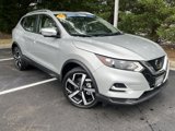 Used 2022 Nissan Rogue Sport SL image 2
