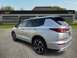 Used 2023 Mitsubishi Outlander SE image 5