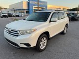 Used 2013 Toyota Highlander FWD image 3