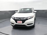 Used 2017 Honda HR-V LX image 2