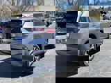Used 2023 Nissan Rogue SV image 3