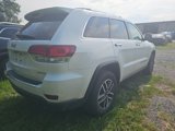 Certified 2021 Jeep Grand Cherokee Limited image 3