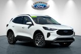 New 2025 Ford Escape SE image 2