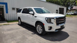 Used 2023 GMC Yukon XL SLT w/ SLT Luxury Package image 2