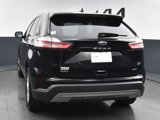 Used 2023 Ford Edge SEL image 4