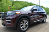 Used 2022 Ford Explorer XLT w/ Equipment Group 202A image 3