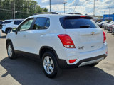 Used 2022 Chevrolet Trax LT w/ LT Convenience Package image 4