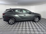 Used 2023 Hyundai Tucson SE image 6