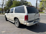 Used 2005 Cadillac Escalade ESV Platinum image 2