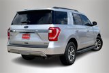 Used 2018 Ford Expedition XLT image 5
