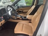 Used 2016 Porsche Cayenne image 3