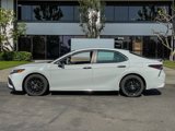 Used 2021 Toyota Camry SE w/ Carpet Mat Package (TMS) image 3
