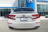 Used 2018 Honda Accord Touring image 4