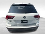 Certified 2019 Volkswagen Tiguan SE image 5
