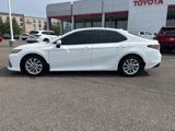 Used 2022 Toyota Camry LE image 2