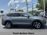 Used 2018 Volkswagen Tiguan SEL Premium image 2