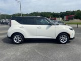 New 2025 Kia Soul image 2