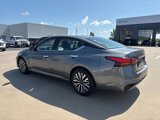 Used 2024 Nissan Altima 2.5 SV image 4