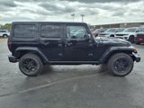 Used 2015 Jeep Wrangler Unlimited Sahara image 2