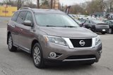 Used 2014 Nissan Pathfinder SL image 2