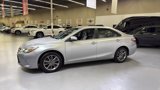 Used 2017 Toyota Camry SE image 5