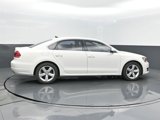 Used 2013 Volkswagen Passat 2.5 SE image 4