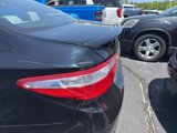 Used 2016 Toyota Camry SE image 4