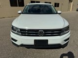 Used 2019 Volkswagen Tiguan SE w/ Panoramic Sunroof Package image 2