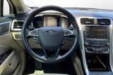 Used 2019 Ford Fusion SE image 5