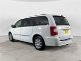 Used 2014 Chrysler Town & Country Touring image 3