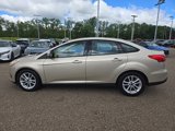 Used 2017 Ford Focus SE image 4