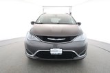 Used 2017 Chrysler Pacifica Touring-L image 2