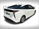 Used 2017 Toyota Prius Two image 2