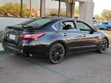 Used 2018 Nissan Altima 2.5 SR w/ SR Midnight Edition image 4
