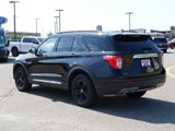 Used 2022 Ford Explorer XLT w/ Equipment Group 202A image 3