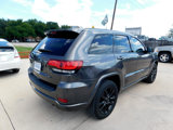 Used 2018 Jeep Grand Cherokee Altitude image 5