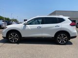 Used 2017 Nissan Rogue SL image 2