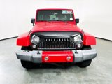 Used 2016 Jeep Wrangler Unlimited Sahara image 2