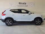 New 2025 Volvo XC40 B5 Core image 2