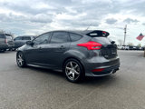Used 2017 Ford Focus ST image 4
