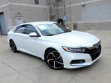 Used 2018 Honda Accord Sport image 3