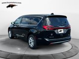 New 2025 Chrysler Pacifica Select image 5