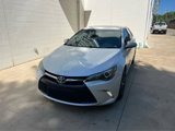 Used 2017 Toyota Camry SE image 4