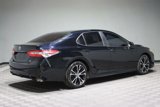 Used 2018 Toyota Camry SE image 4