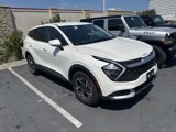 Used 2023 Kia Sportage LX image 3