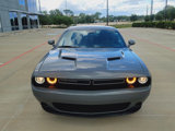 Used 2019 Dodge Challenger SXT image 2