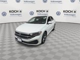 Used 2022 Volkswagen Jetta SE image 4