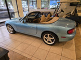 Used 2001 MAZDA MX-5 Miata image 4
